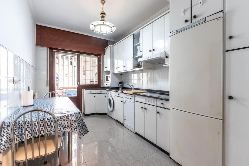 Acogedor Piso En Santurtzi .Parking Privado Apartment Екстериор снимка